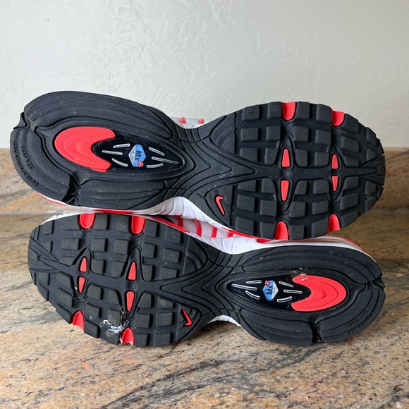 Nike Air Max Tailwind 4 SE - Picture 5 of 7